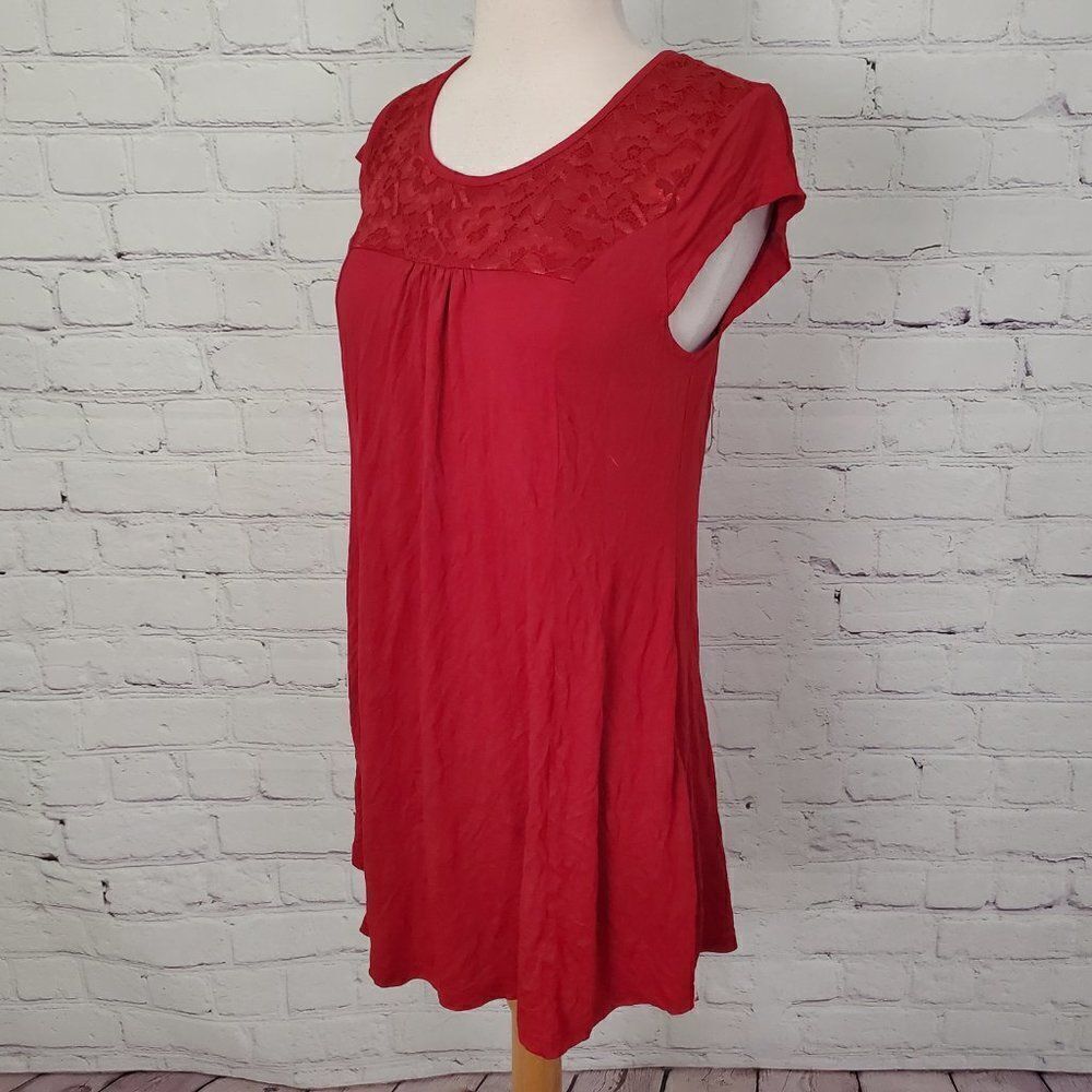 𝅺Furnex Cap Sleeve Top Lace Red M NWT - Picture 5 of 10